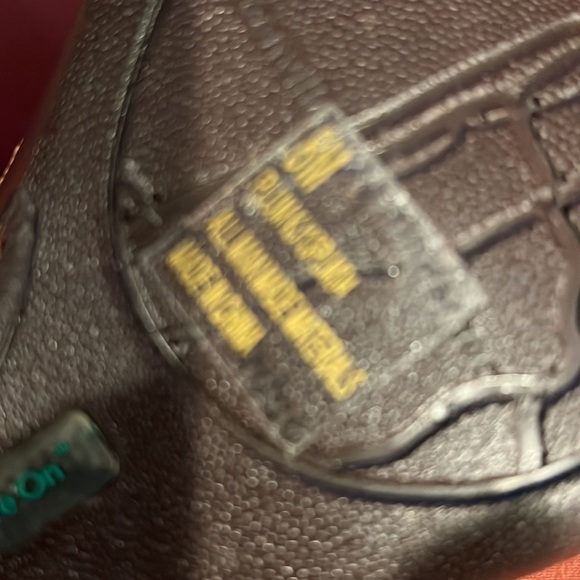 J 41 Adventure Gold Tone Wedge Sandals Size 8 - Picture 12 of 13